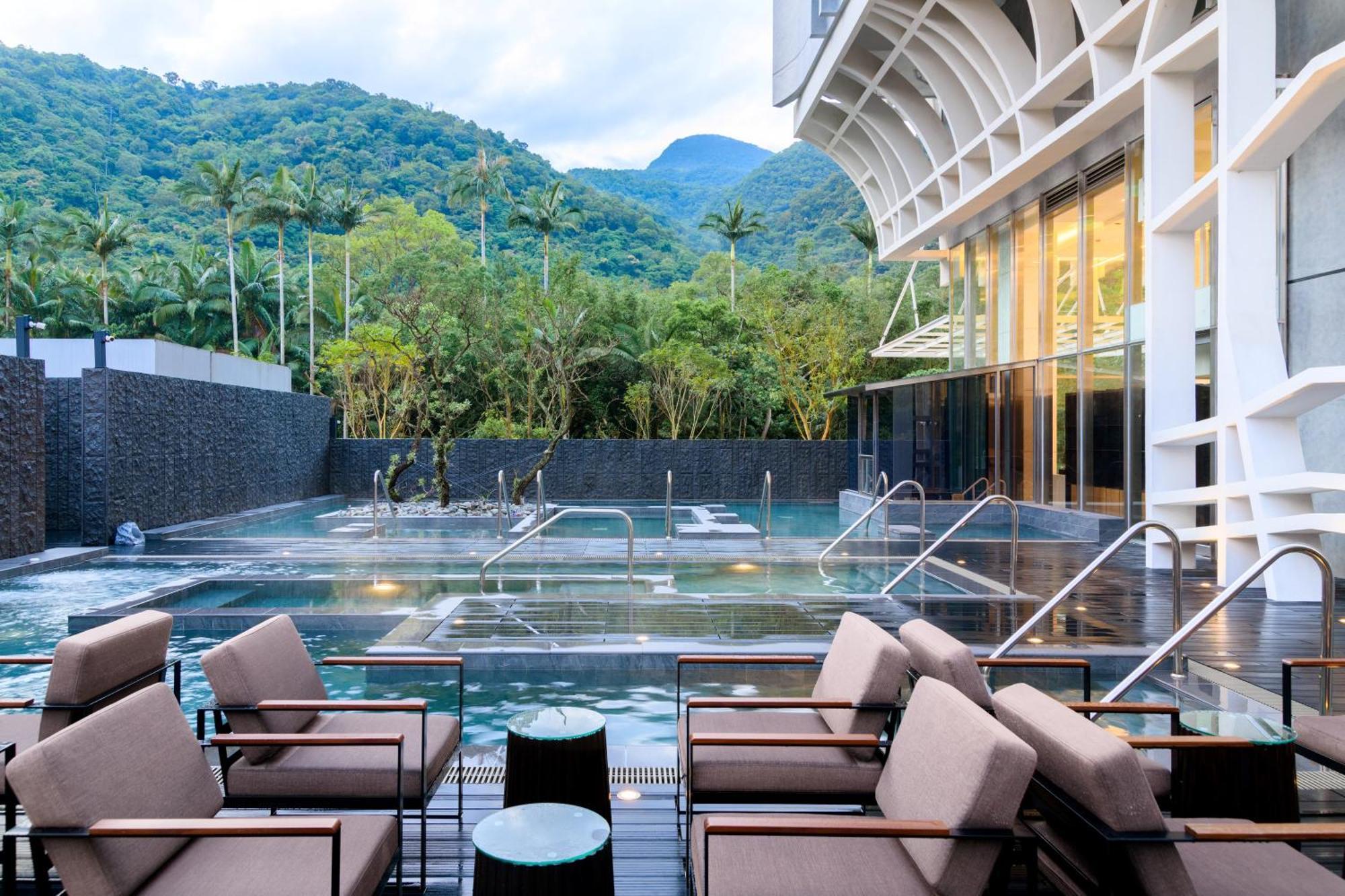 Orient Luxury Hotel-เจียวซี ภายนอก รูปภาพ